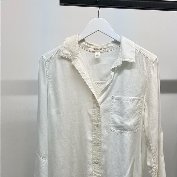 Bella Dahl Button-Down Shirt - Picture 2 of 7